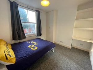 Photo 23- click for photo gallery